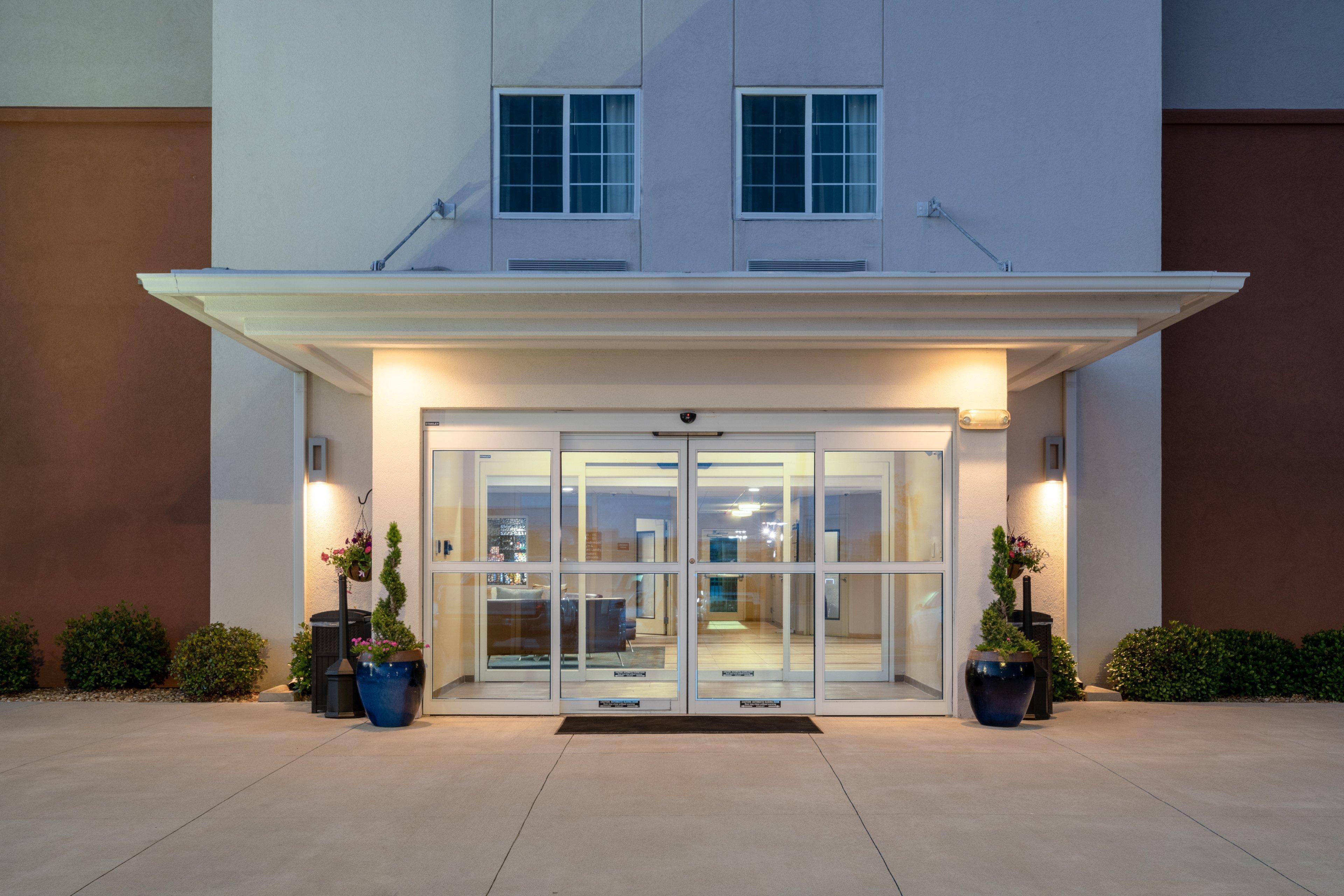 Candlewood Suites Auburn By Ihg Екстериор снимка