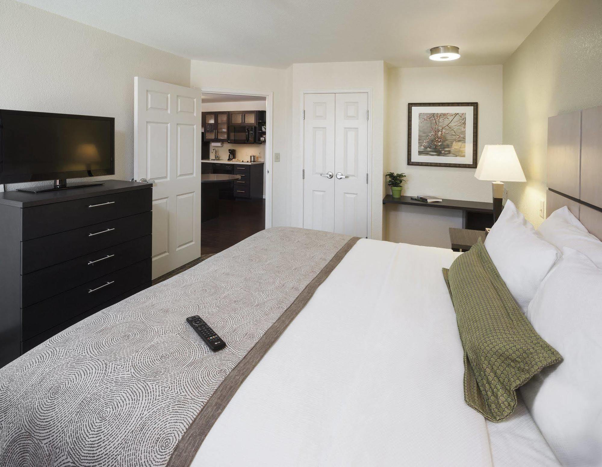 Candlewood Suites Auburn By Ihg Екстериор снимка