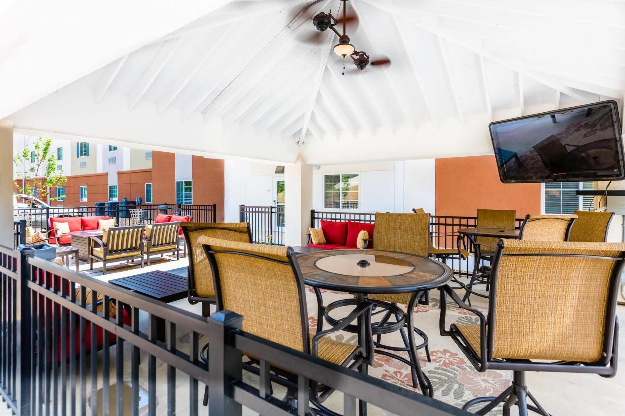 Candlewood Suites Auburn By Ihg Екстериор снимка